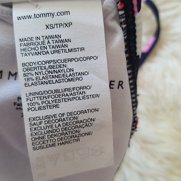 NEW SWIM TOP WITH REMOVABLE SOFT CUPS Tommy Hilfiger - XS - Picture 10 of 14